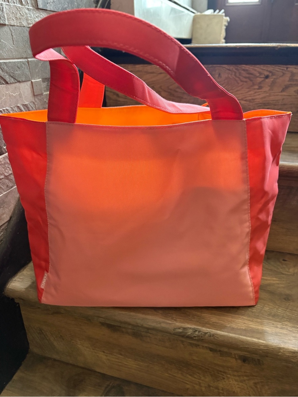 Clinique Coral and Orange Nylon Tote - Picture 2 of 6